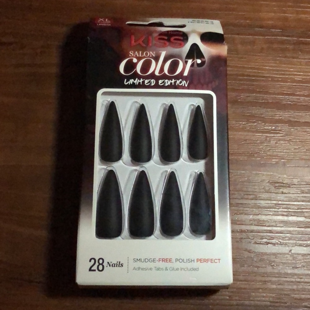 3/$15 🌺 nwt - Kiss Salon Color Nails - Picture 2 of 4